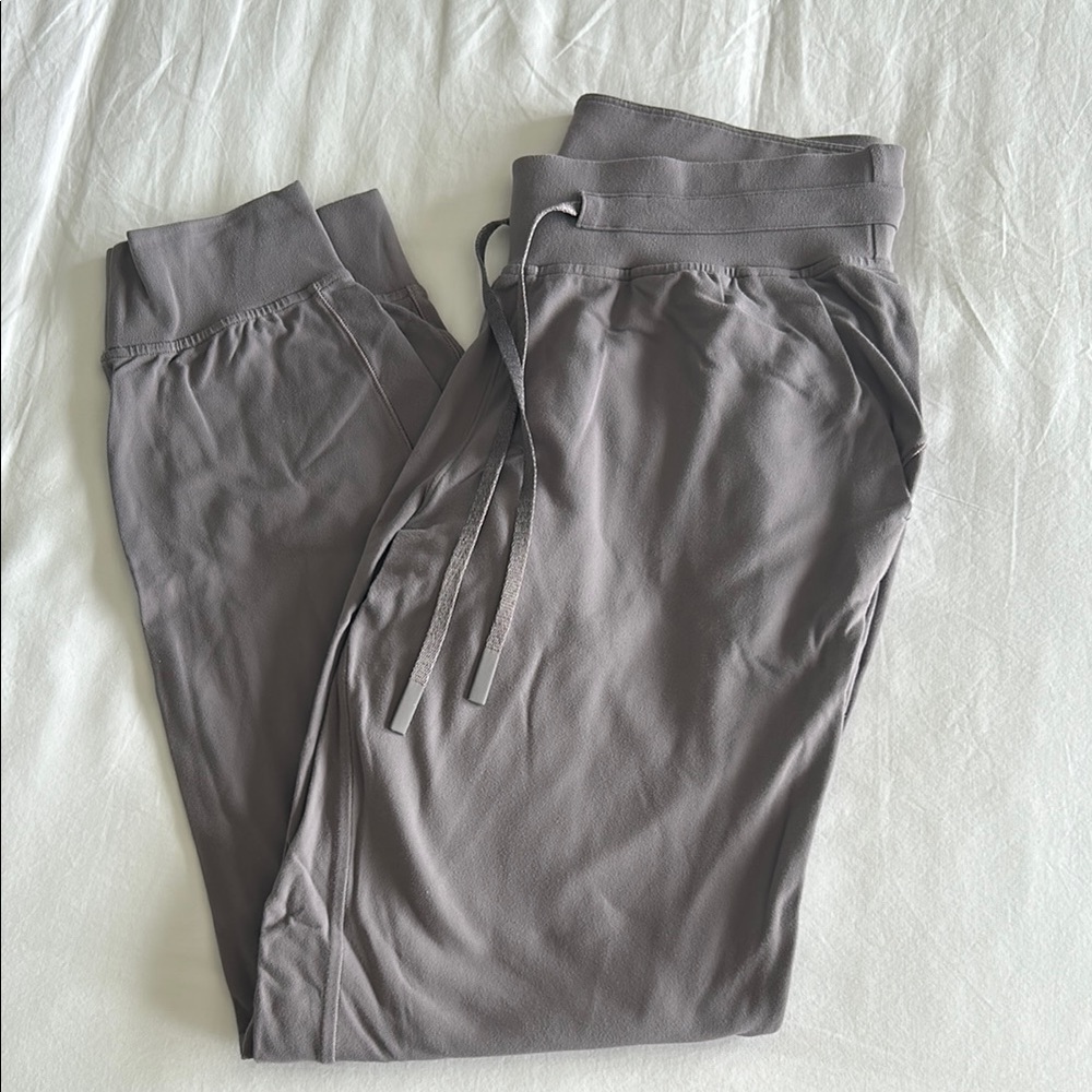 lululemon womens Gray Jogger Pants